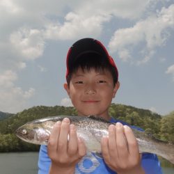 フィッシングレイクたかみや 釣果