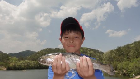 フィッシングレイクたかみや 釣果