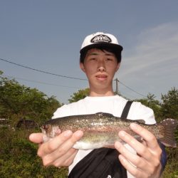 フィッシングレイクたかみや 釣果