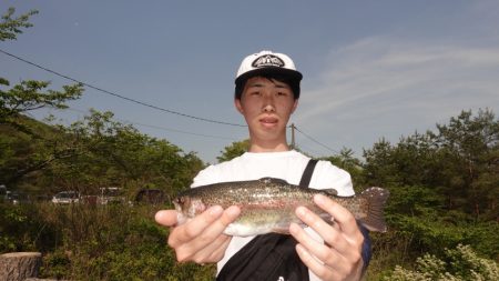 フィッシングレイクたかみや 釣果