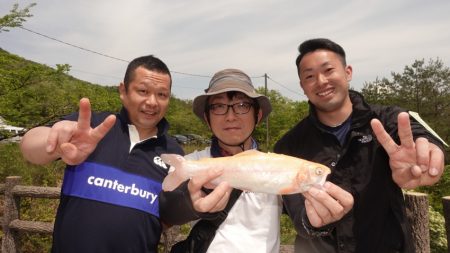 フィッシングレイクたかみや 釣果
