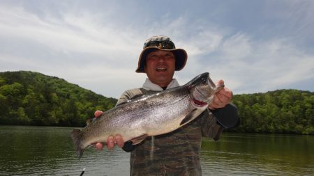 フィッシングレイクたかみや 釣果