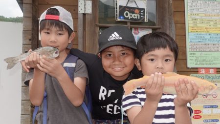 フィッシングレイクたかみや 釣果