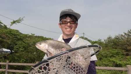 フィッシングレイクたかみや 釣果