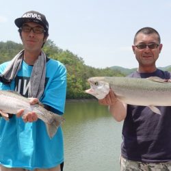 フィッシングレイクたかみや 釣果