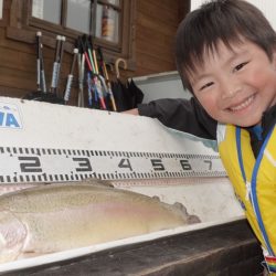 フィッシングレイクたかみや 釣果