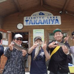 フィッシングレイクたかみや 釣果