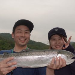 フィッシングレイクたかみや 釣果