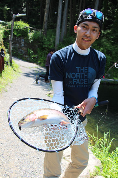小菅トラウトガーデン 釣果