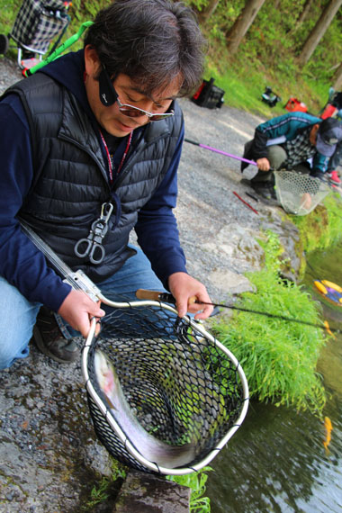 小菅トラウトガーデン 釣果