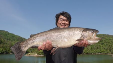 フィッシングレイクたかみや 釣果