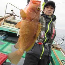 真祐丸 (しんゆうまる) 釣果