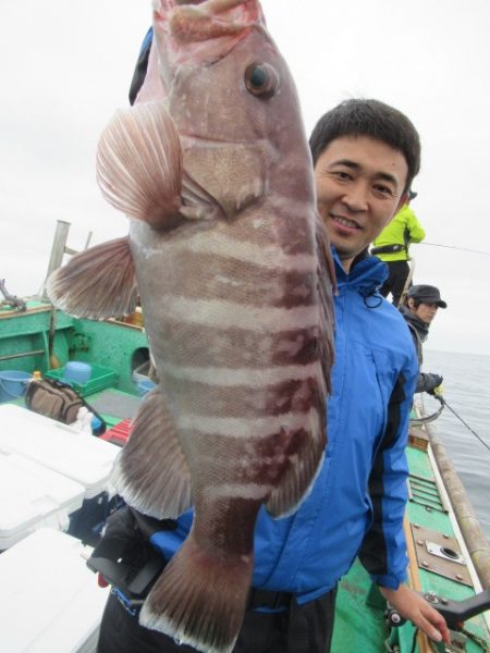 真祐丸 (しんゆうまる) 釣果