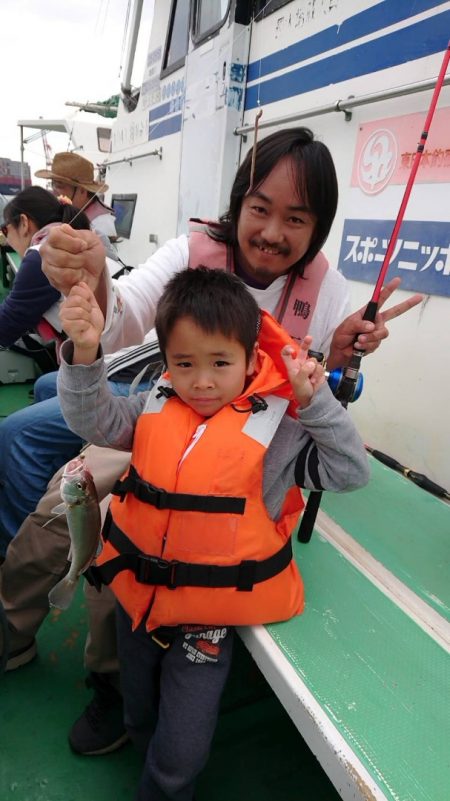 金沢八景鴨下丸 釣果