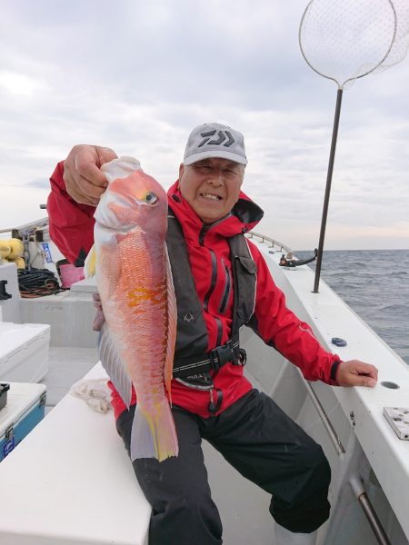 エンペラー 釣果