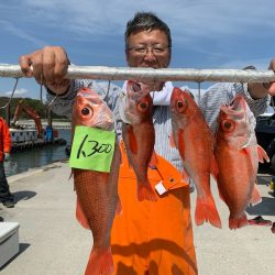 ぽん助丸 釣果