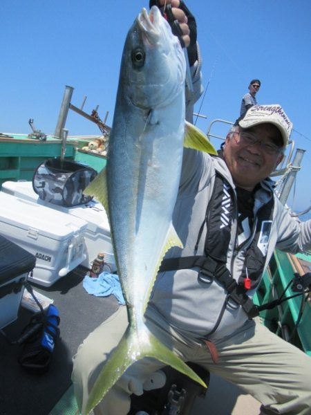 真祐丸 （しんゆうまる） 釣果