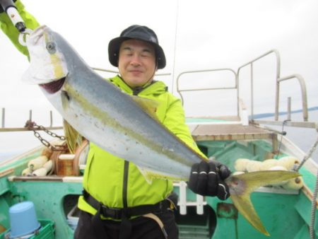 真祐丸 （しんゆうまる） 釣果