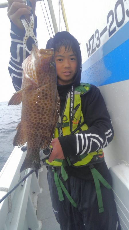 遊漁船 新鋭丸 釣果