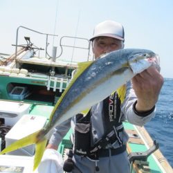 真祐丸 (しんゆうまる) 釣果