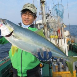 真祐丸 (しんゆうまる) 釣果