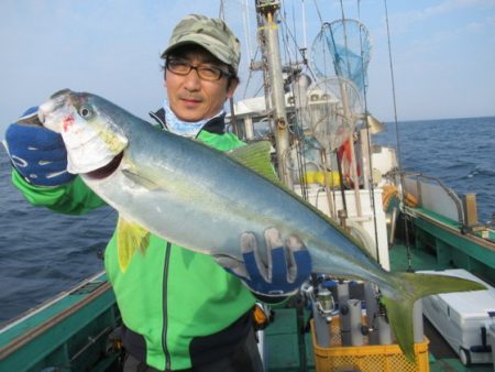 真祐丸 (しんゆうまる) 釣果