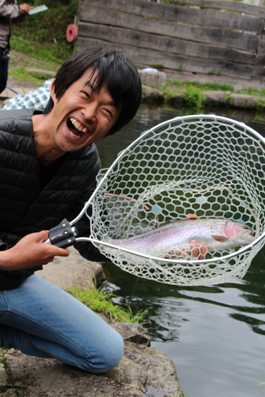 小菅トラウトガーデン 釣果