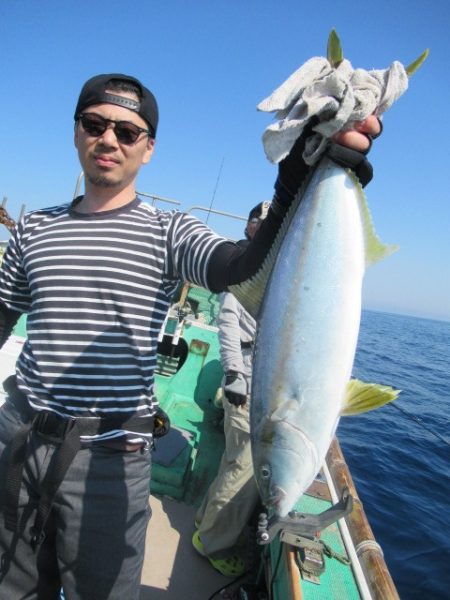 真祐丸 (しんゆうまる) 釣果