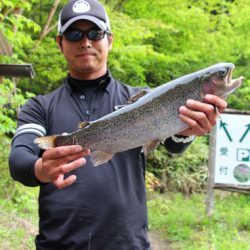 小菅トラウトガーデン 釣果