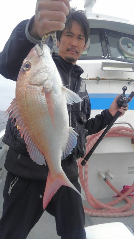 遊漁船 新鋭丸 釣果