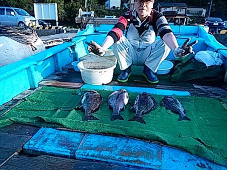 勝丸渡船 釣果