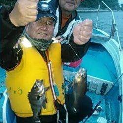 フィッシングガイド りょう 釣果