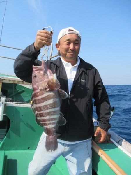 真祐丸 (しんゆうまる) 釣果