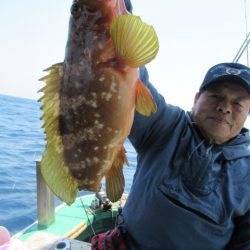 真祐丸 (しんゆうまる) 釣果