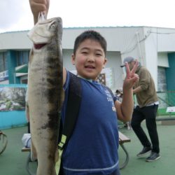 としまえんフィッシングエリア 釣果