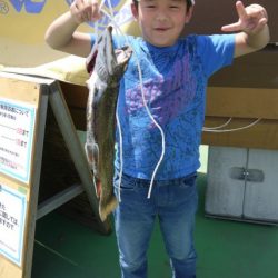 としまえんフィッシングエリア 釣果