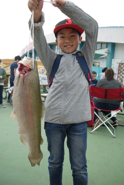 としまえんフィッシングエリア 釣果