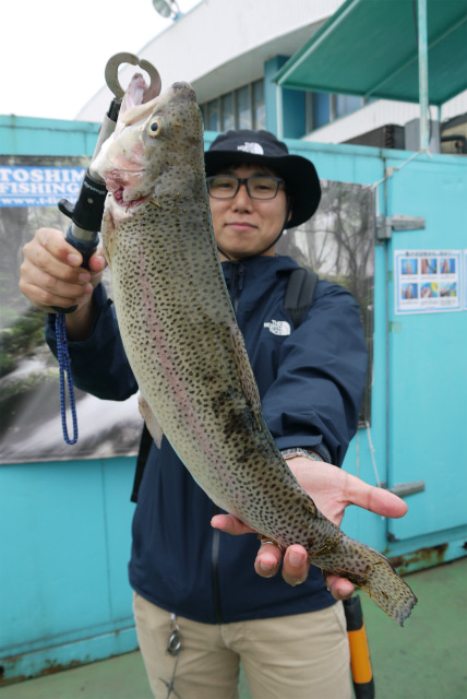 としまえんフィッシングエリア 釣果