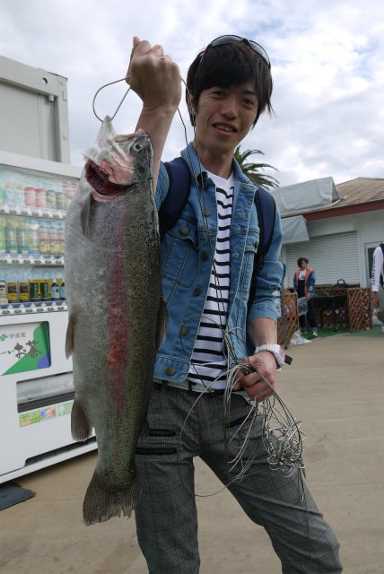 としまえんフィッシングエリア 釣果