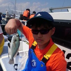 金沢八景鴨下丸 釣果