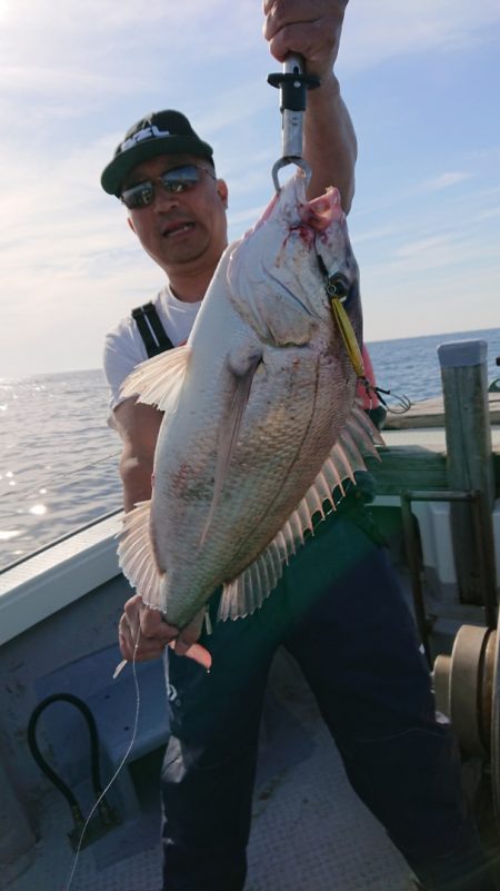 鷹王丸 釣果