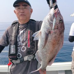 鷹王丸 釣果