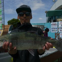 としまえんフィッシングエリア 釣果