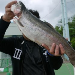 としまえんフィッシングエリア 釣果