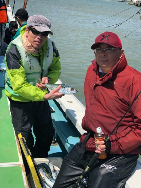 丸万釣船 釣果