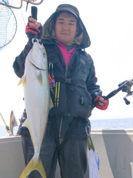 ブルースフィッシングサービス 釣果