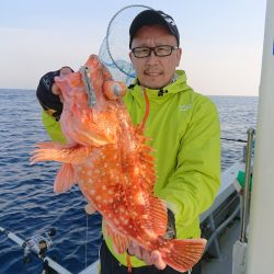 エンペラー 釣果