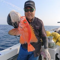 エンペラー 釣果