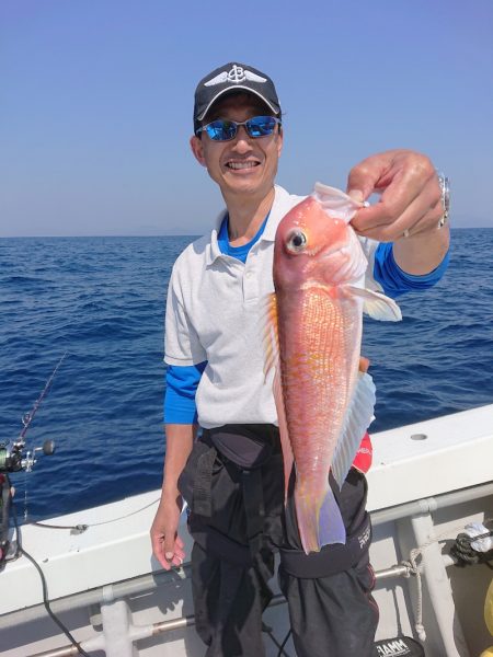 エンペラー 釣果