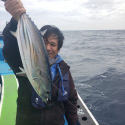 丸万釣船 釣果